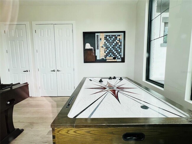 Building Photo - 317 Silverbell Trl