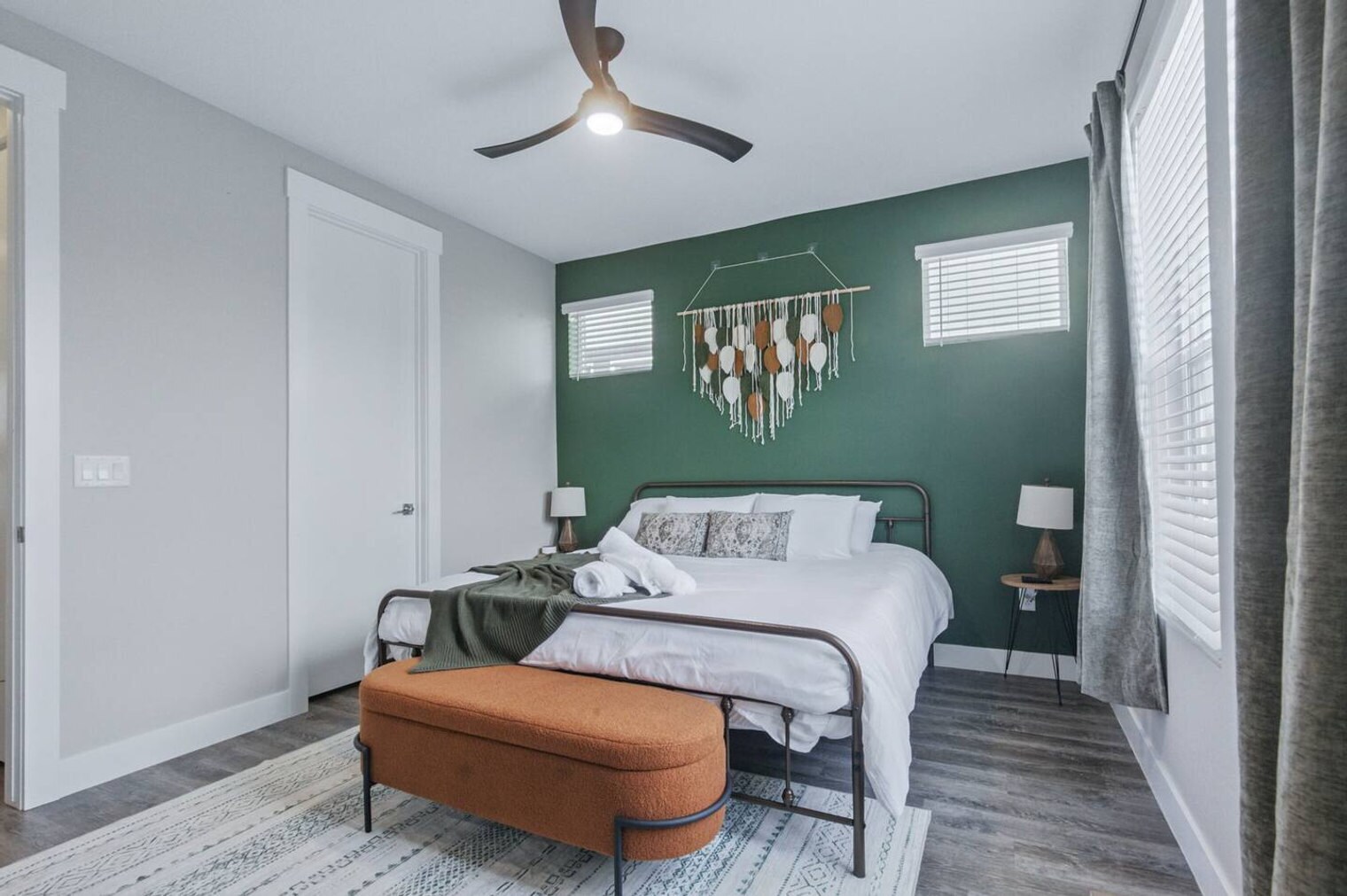 Building Photo - 6029 Benton St