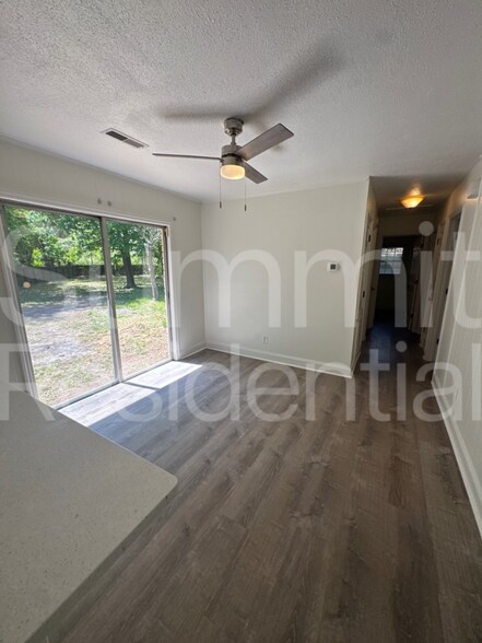 Building Photo - 503 Berkeley Dr