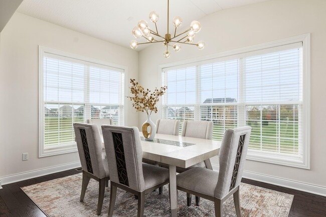 Building Photo - 5962 Laurel Ln