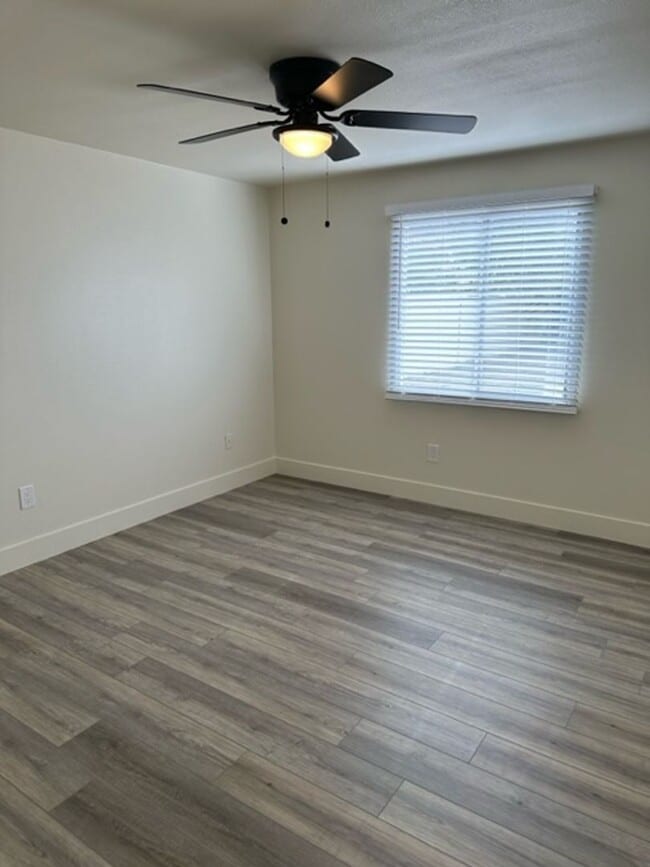 Building Photo - 1817 W Wood Dr