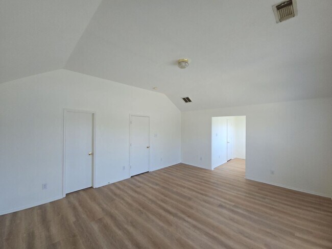 Building Photo - 21802 Westfield Ridge Dr
