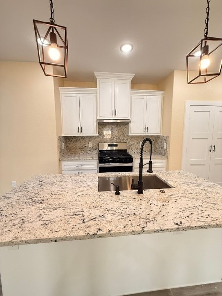 Building Photo - 14844 Coaltown Rd