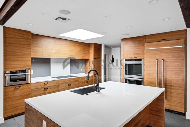 Building Photo - 8413 E Welsh Trail