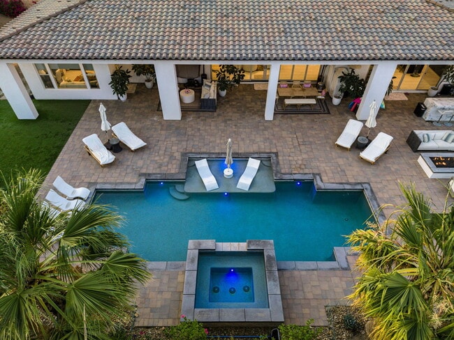 Building Photo - 81439 Merv Griffin Way