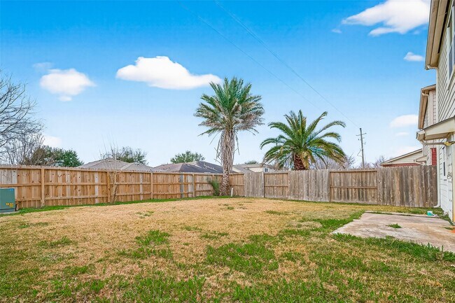 Building Photo - 15007 Sugar Sands Dr