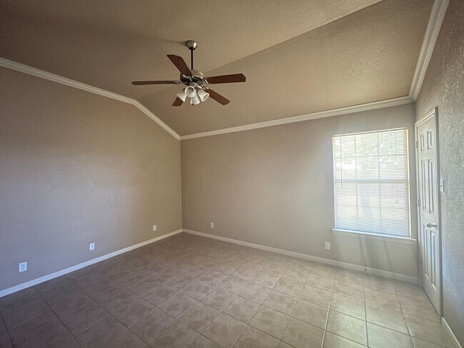 Building Photo - 1310 Powder River Dr