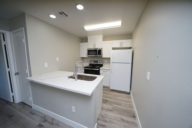 Building Photo - 3682 Melonies Dr