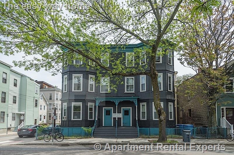 Building Photo - 220 Prospect St