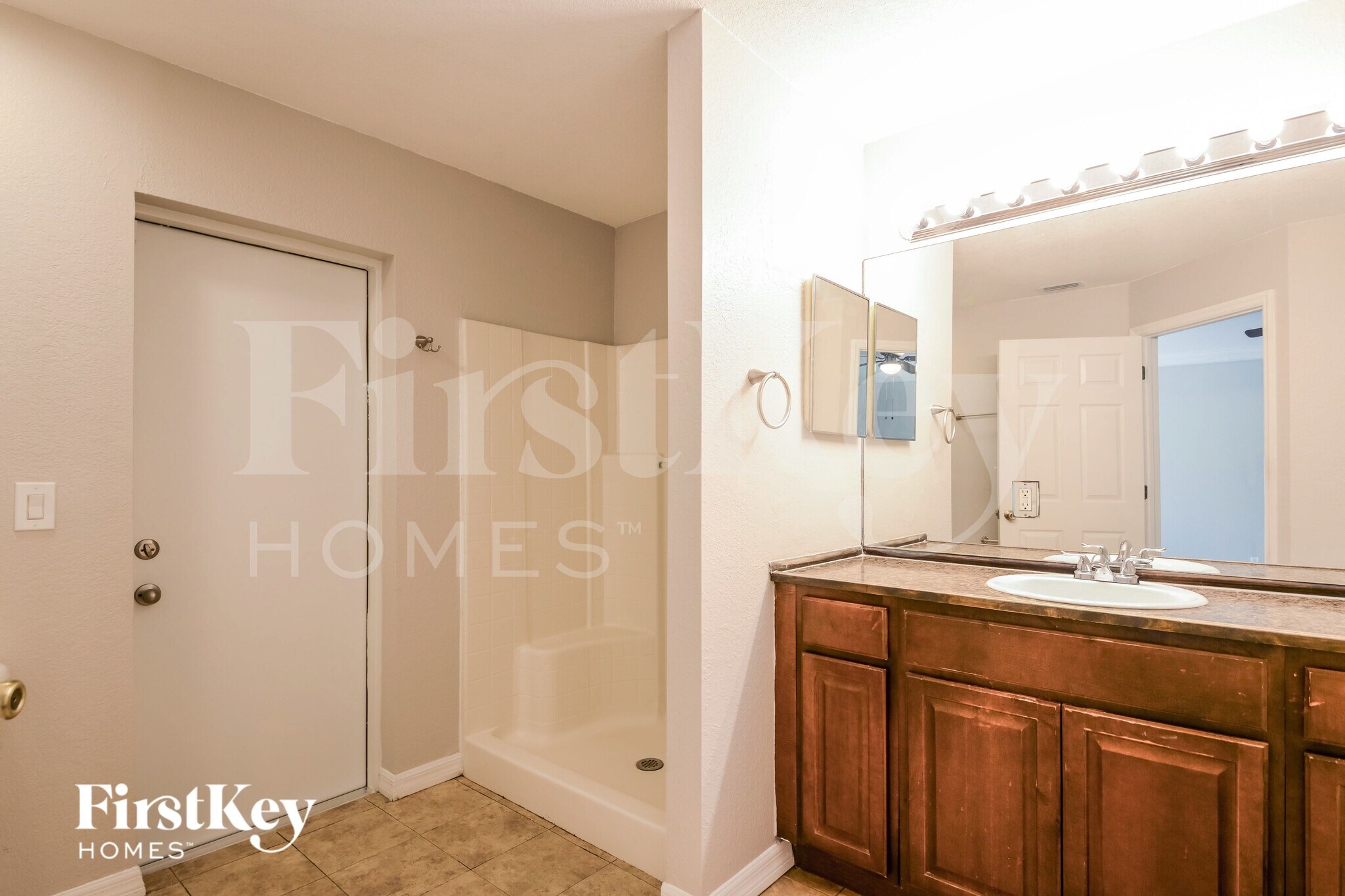 Building Photo - 3596 Monfero Ave