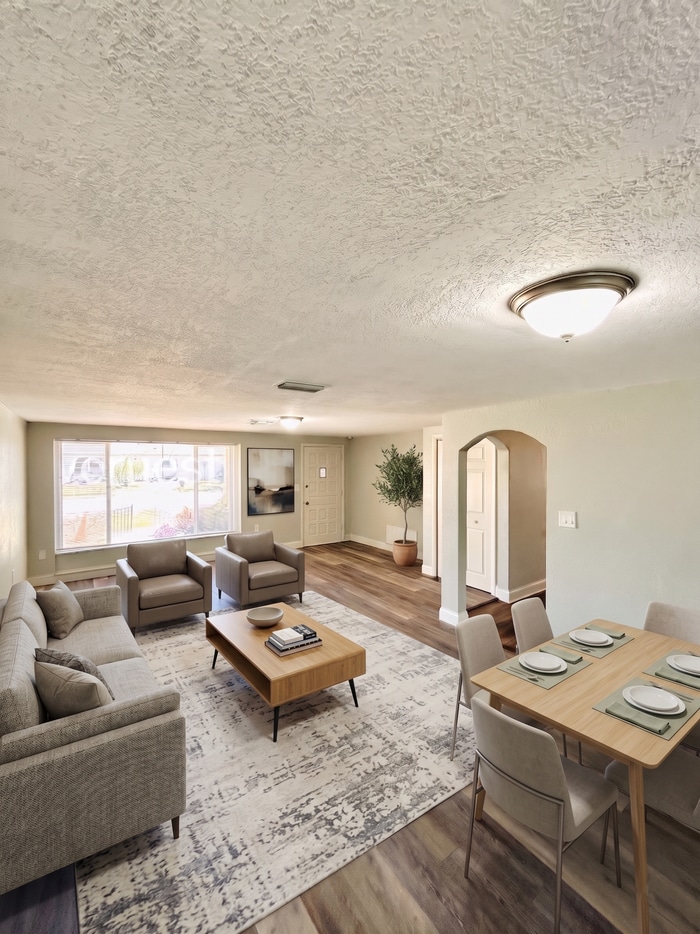 Building Photo - 1649 Dartmouth Dr