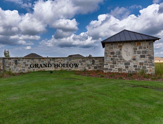 Building Photo - New Construction Home Pre-leasing NOW With...