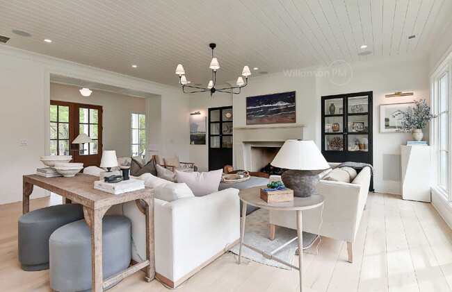 Building Photo - One of the Finest Fully-Furnished Luxury Estates in Marvin, "Architectural Digest" Caliber, for t...