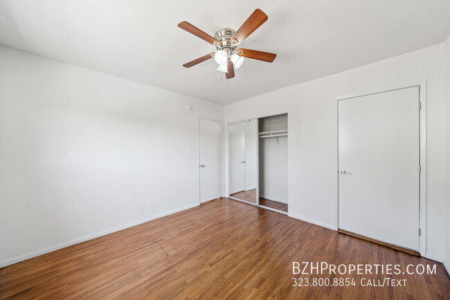 Building Photo - 941 N Sierra Bonita Ave
