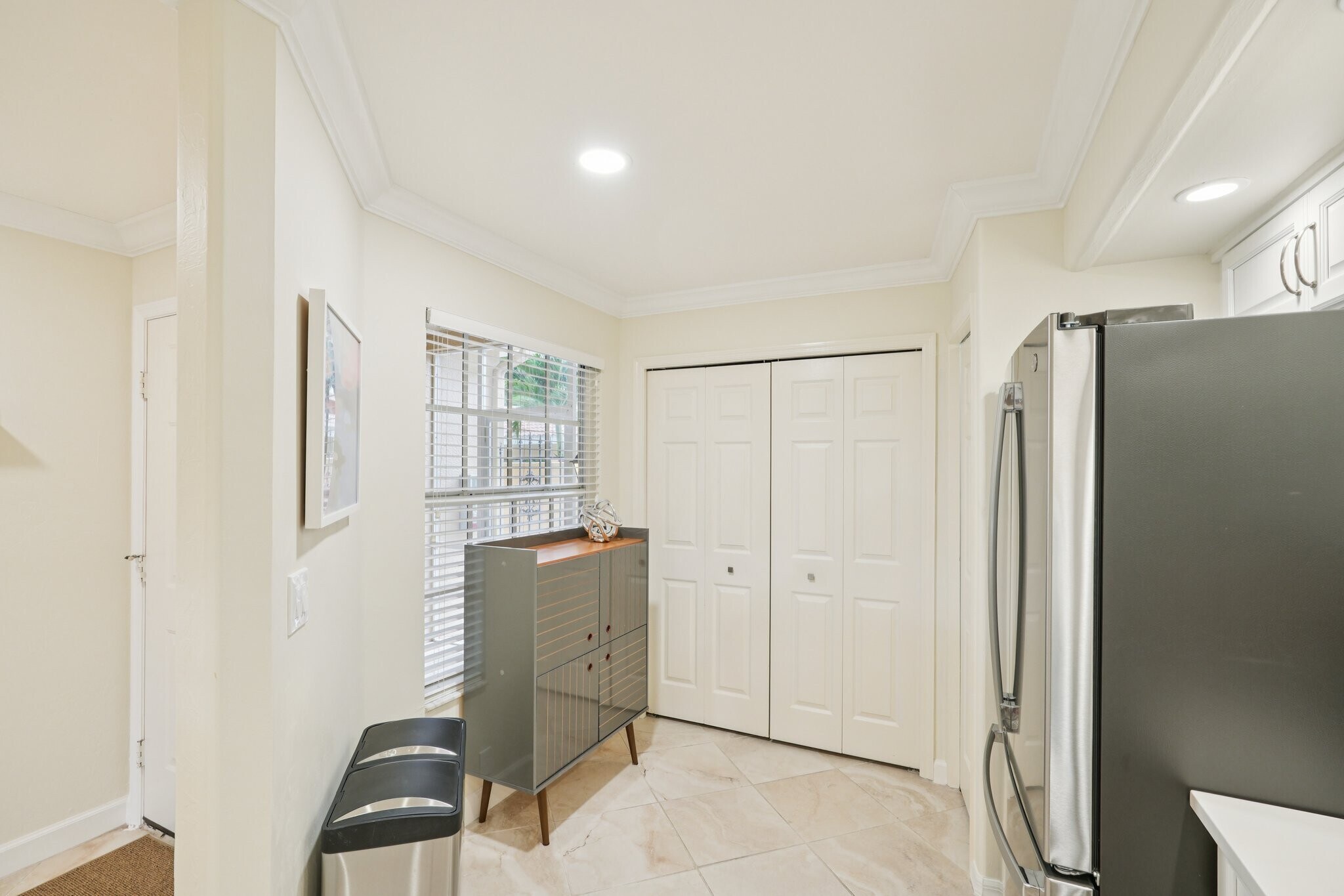 Building Photo - 13010 Amberley Ct