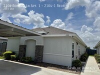 Building Photo - 2104 Redbud Ln
