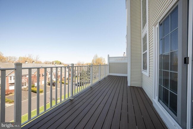 Building Photo - 234 Lookout Pl