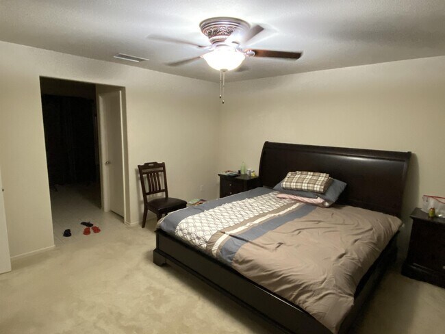 Building Photo - 30527 Gallup Ct