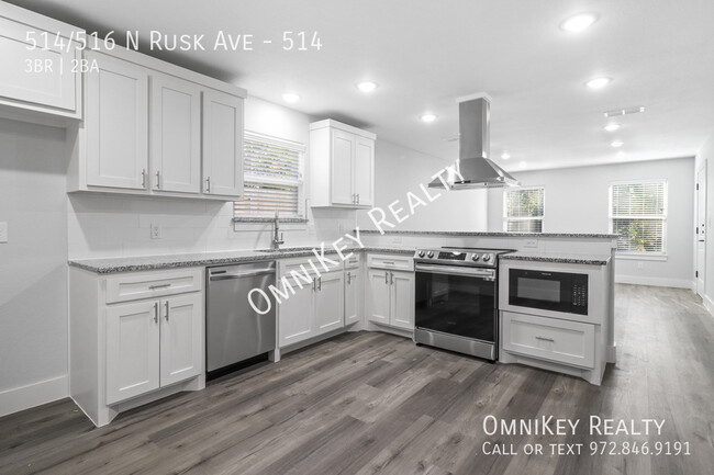 Building Photo - 514/516 N Rusk Ave-514