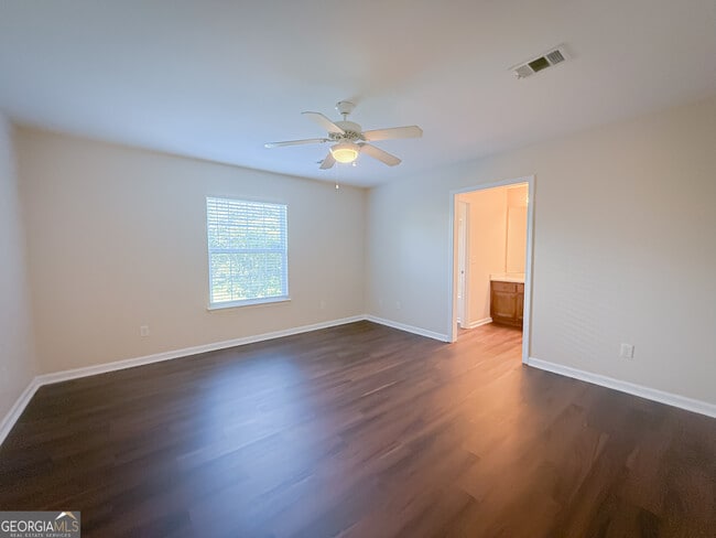 Building Photo - 105 Snapper Ct