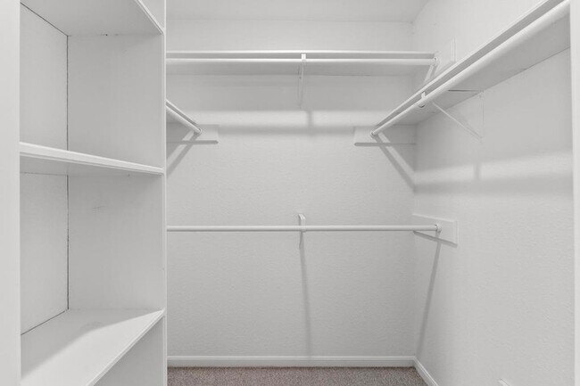 Building Photo - 6603 Whitemarsh Valley Walk