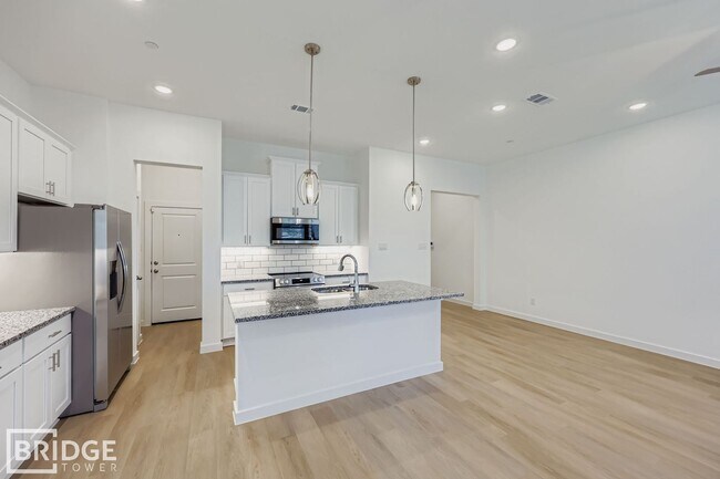 Building Photo - Oakmont Floor Plan