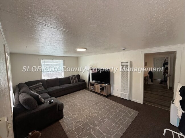 Building Photo - AVAILABLE JULY - Two Blocks From Poly - 3 Bed / 1 Bath
