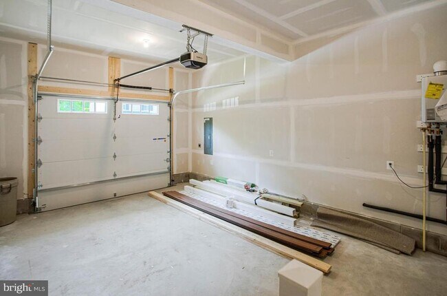 Building Photo - 1316 Juniper St