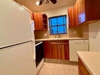 Building Photo - 22 Andover A