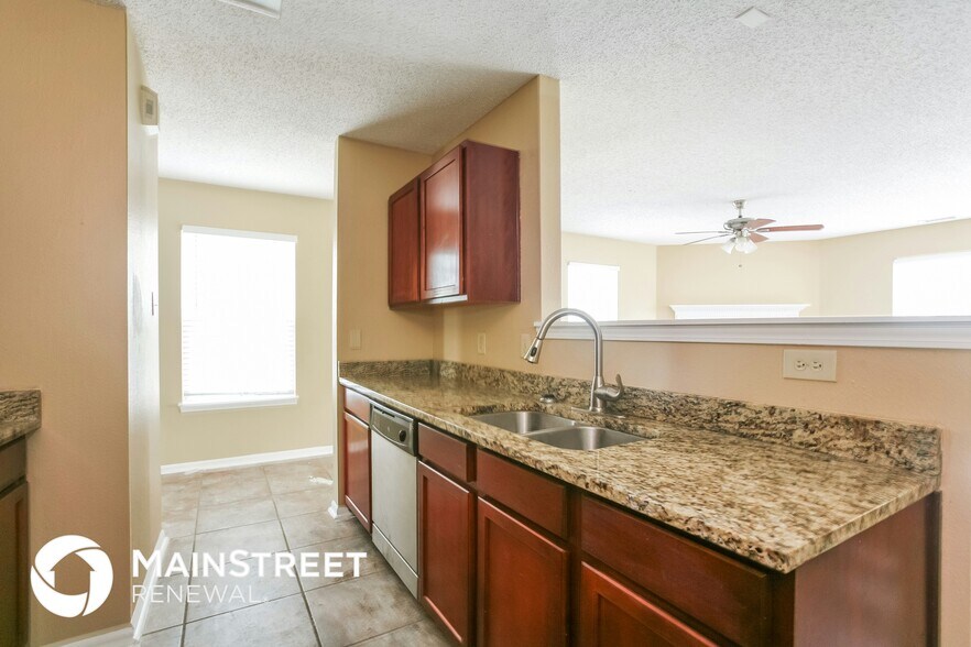 Building Photo - 1180 Odell Ln