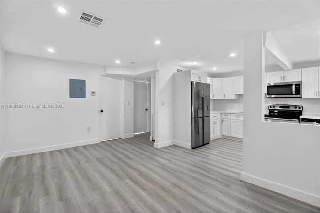 Building Photo - 428 NW 97th St