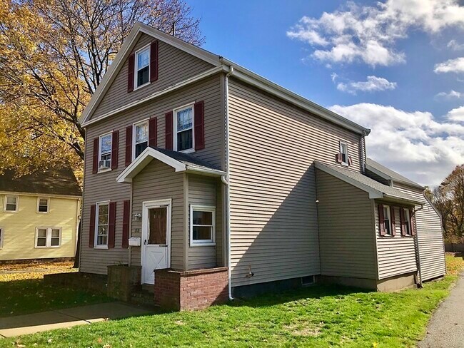 Building Photo - 55 Salem St