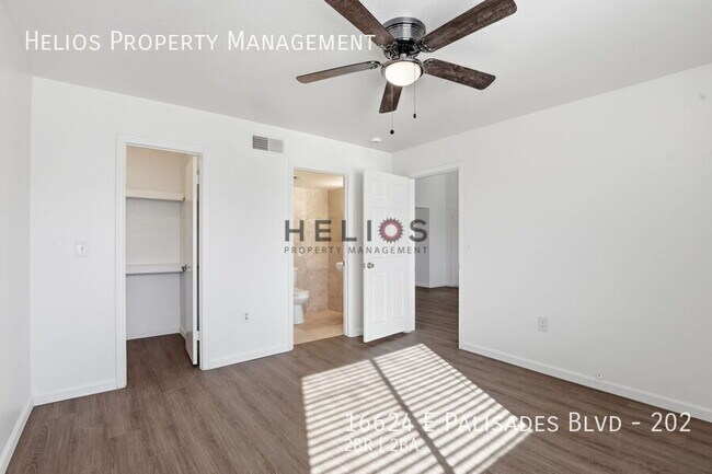 Building Photo - 16624 E Palisades Blvd