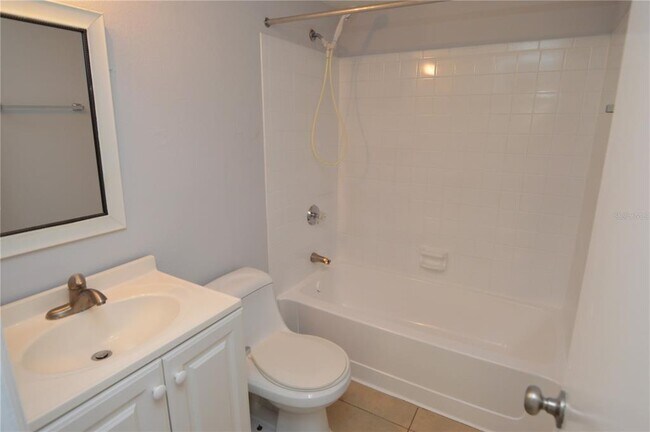 Building Photo - 8630 Mallard Reserve Dr