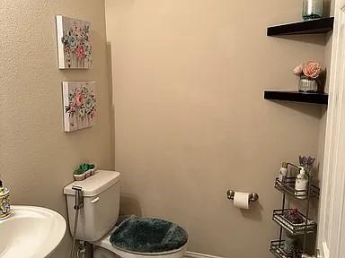 Building Photo - 213 Cavanal Hill Dr