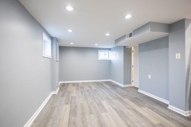 Building Photo - Lovely 3 BR/2.5 BA EOG Townhome in Temple ...