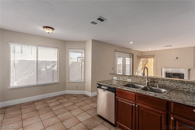 Building Photo - 3308 Royal Glen Ct