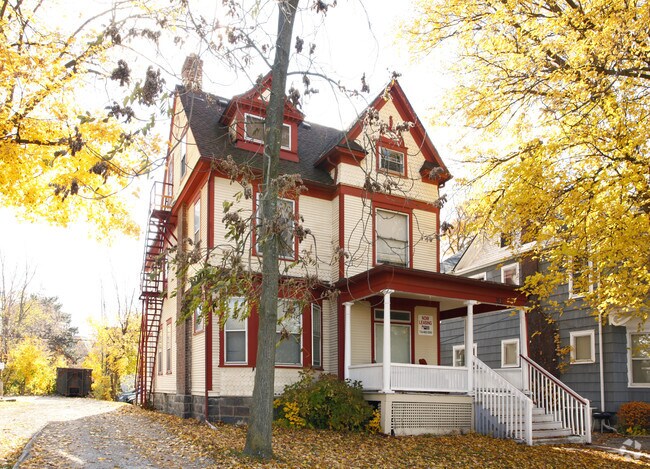 Primary Photo - 312 E Jefferson St