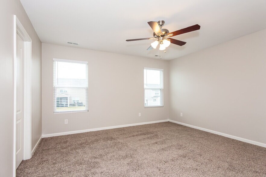 Building Photo - 8728 Balsam Bay Rd