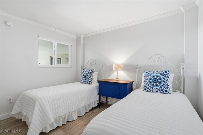 Building Photo - 1300 Gulf Shore Blvd N