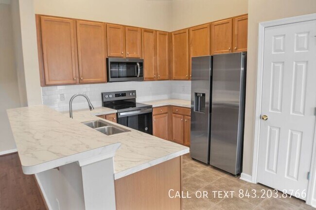 Building Photo - 2407 Storen St