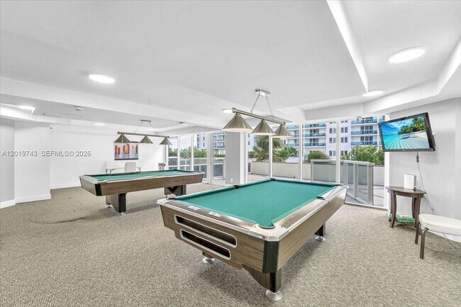 Building Photo - 2401 Collins Ave
