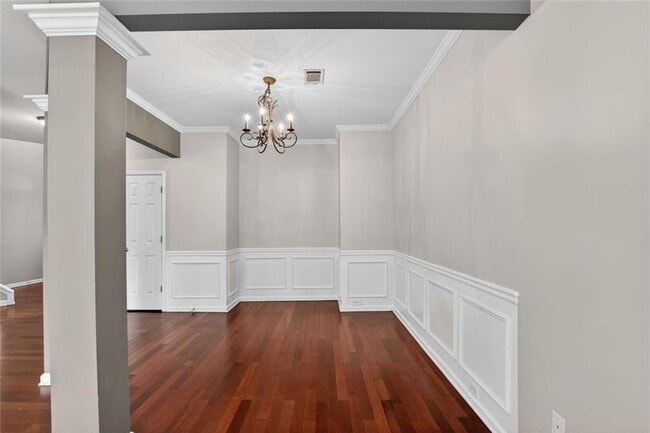 Building Photo - 1656 Granville Ct