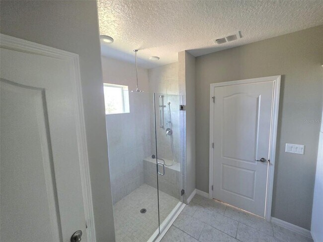 Building Photo - 206 Barrington Dr