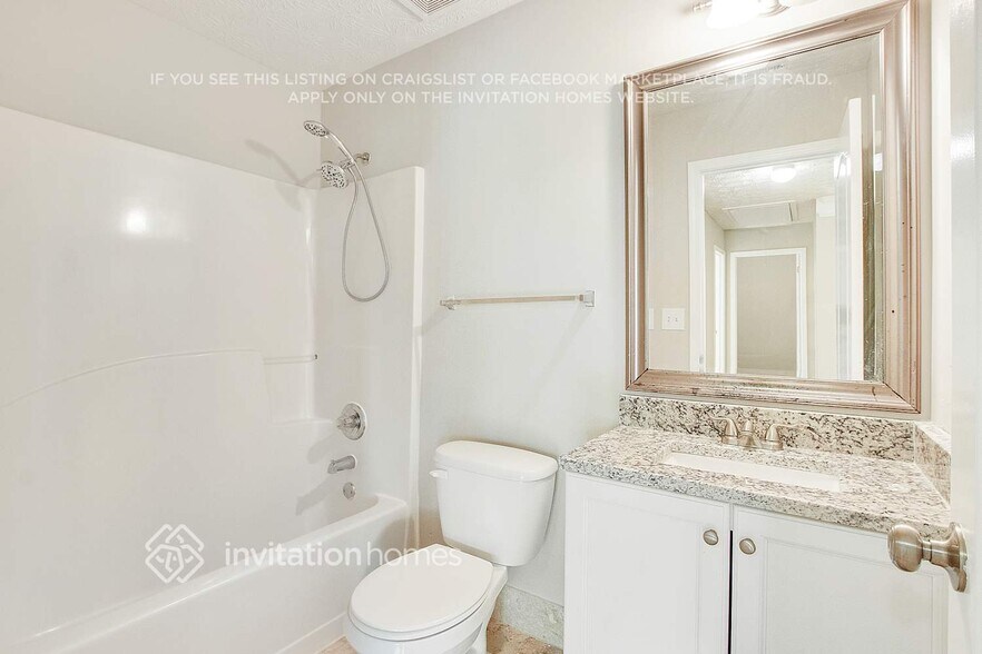 Building Photo - 3684 Lear Ct