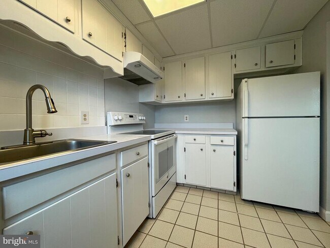Building Photo - 4711 30th St S