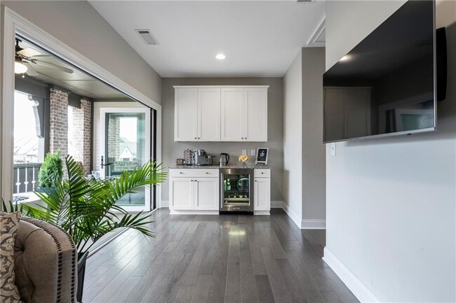 Building Photo - 6798 Cadence Blvd