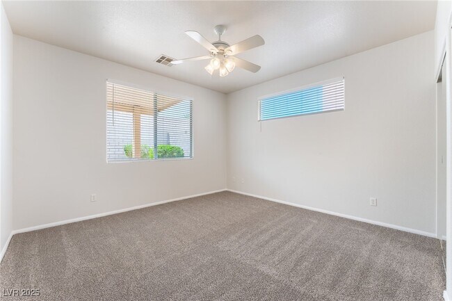 Building Photo - 8729 Shady Pines Dr