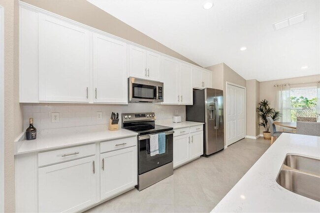 Building Photo - 17500 Opal Sand Dr