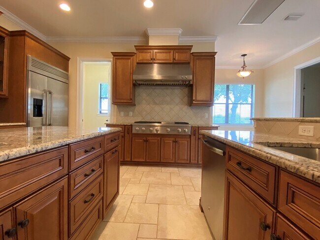 Building Photo - 12531 Montalcino Cir